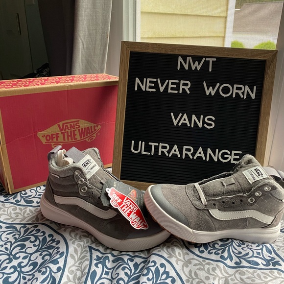 Vans Shoes - UltraRange Hi MTE Vans - ultra range / hiking vans